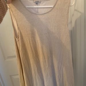 Sleeveless dress extender